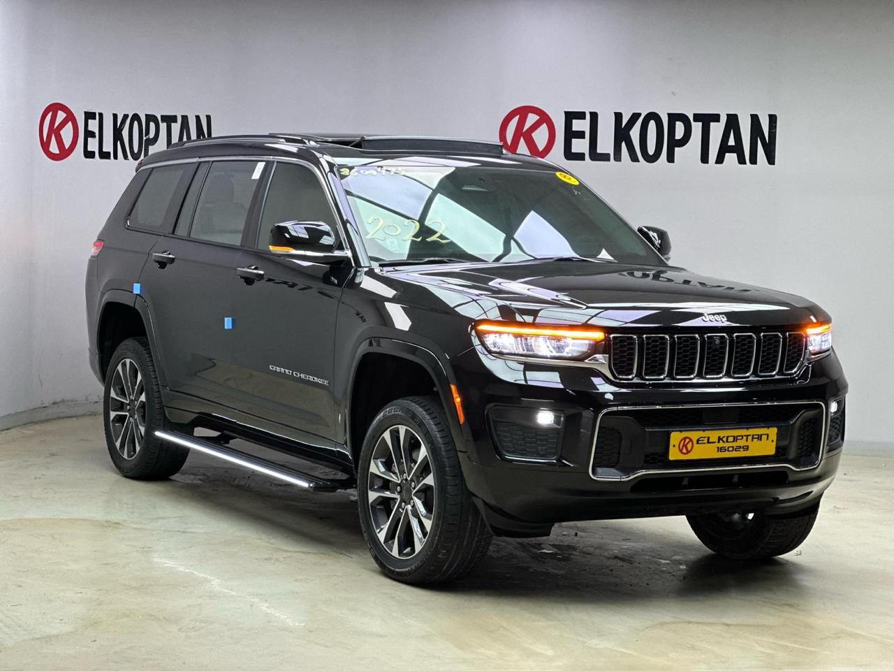Jeep - Grand Cherokee