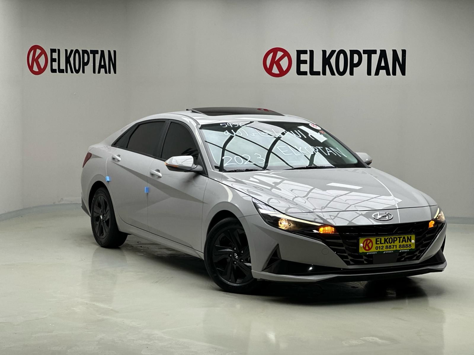 Hyundai - Avante CN7