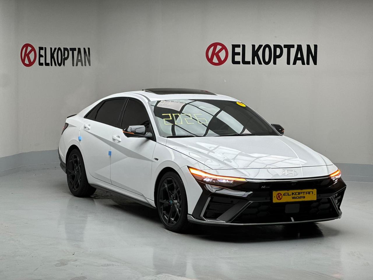 Hyundai - Avante CN7 N-Line----